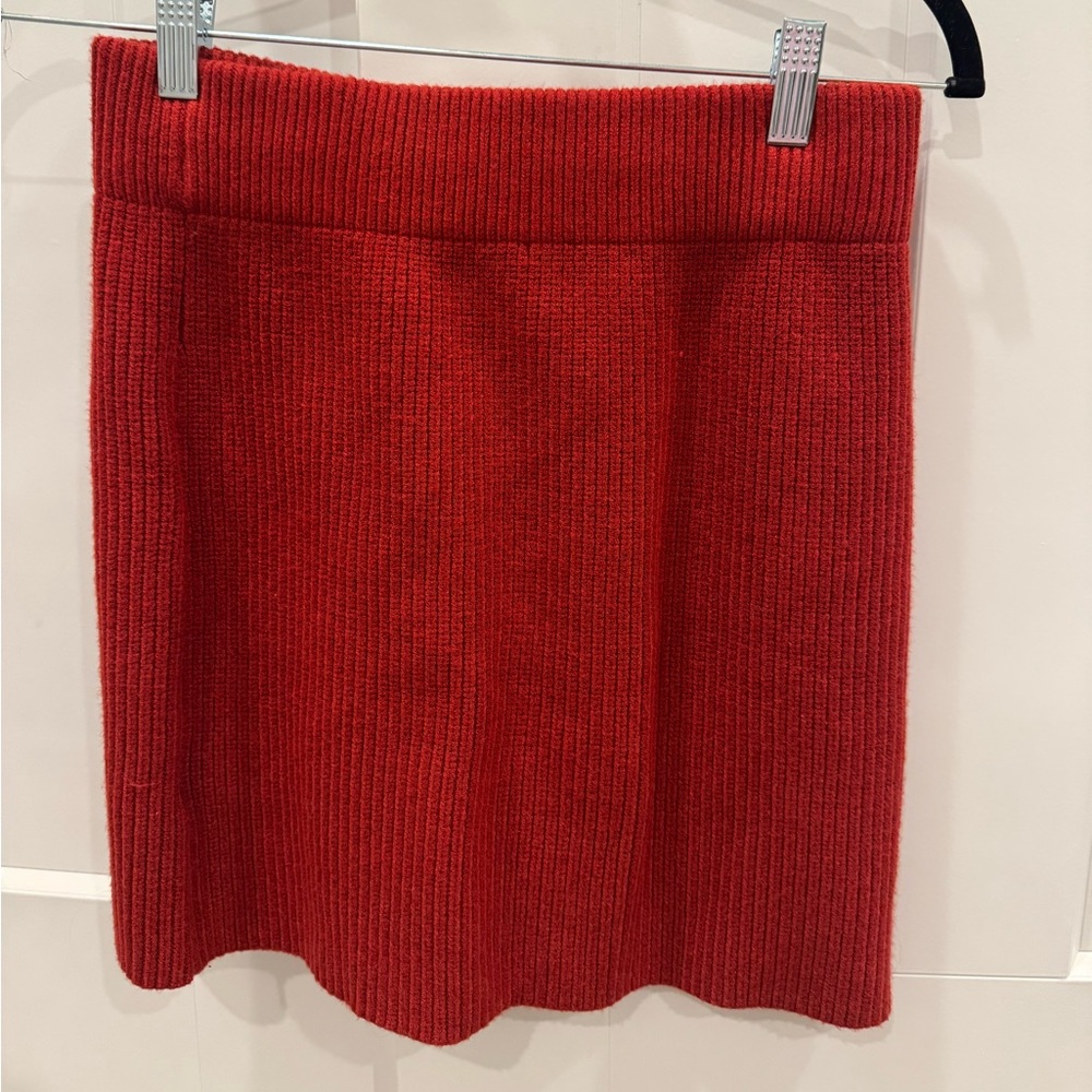 Line & Dot Red Ribbed Mini Pencil Sweater Skirt - Size M